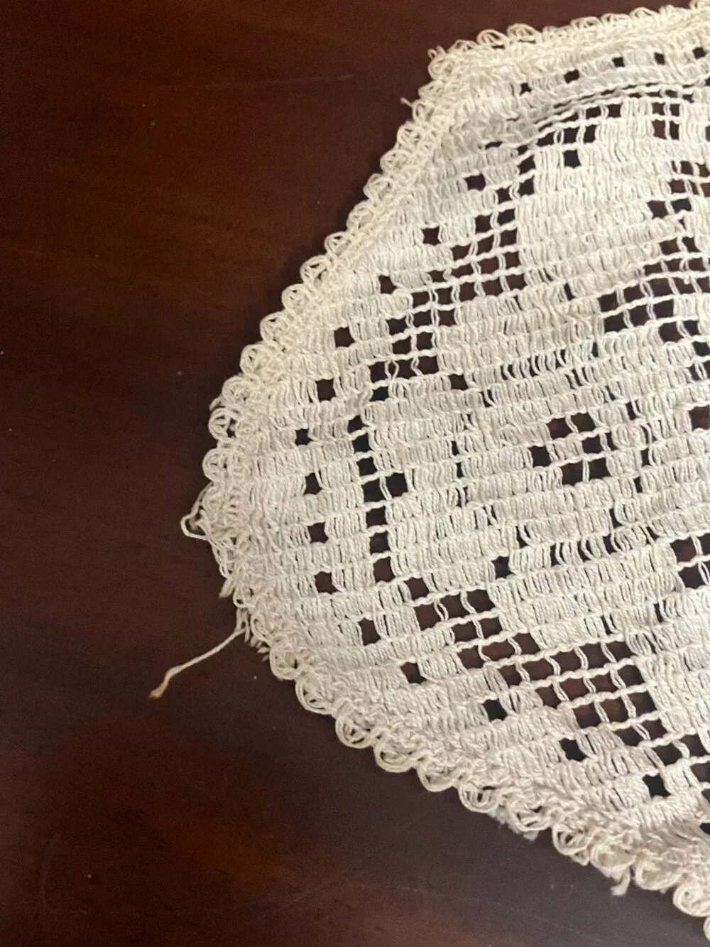 Set of 2 Vintage Filet Crochet Floral Lace Doilies